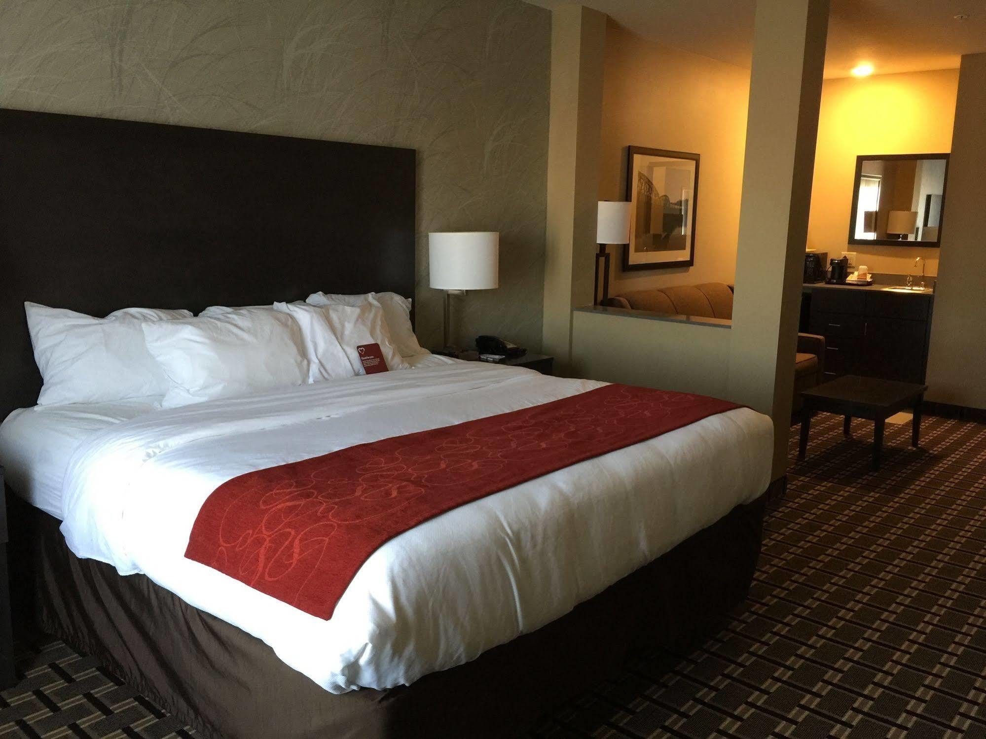 Comfort Suites Uniontown Luaran gambar
