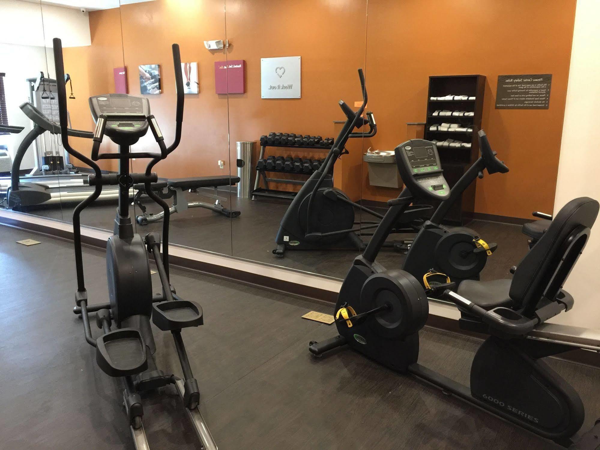 Comfort Suites Uniontown Luaran gambar